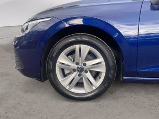 VOLKSWAGEN Golf 1.0 eTSI EVO DSG Life 8