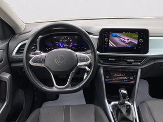 VOLKSWAGEN T-Roc 1.5 TSI ACT DSG Life 9