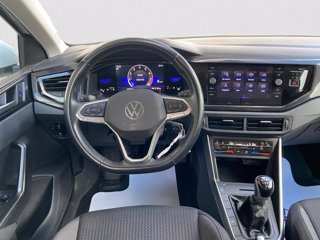 VOLKSWAGEN Polo 1.0 TSI Life 9