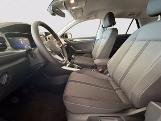 VOLKSWAGEN T-Roc 1.0 TSI Edition Plus 9