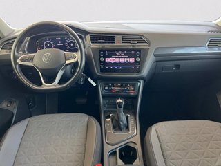 VOLKSWAGEN Tiguan 1.4 TSI eHYBRID DSG Life 9