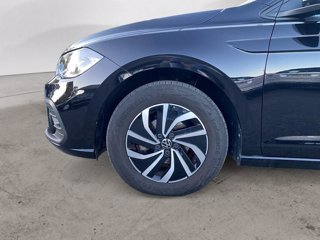 VOLKSWAGEN Polo 1.0 TSI DSG Life 8
