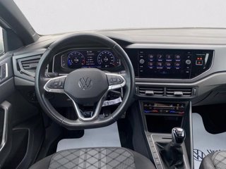 VOLKSWAGEN Taigo 1.0 TSI 110 CV R-Line 9