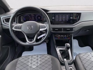 VOLKSWAGEN Taigo 1.0 TSI 110 CV R-Line 9