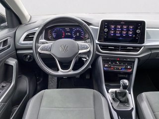 VOLKSWAGEN T-Roc 1.5 TSI ACT Style 9