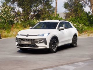 VOLKSWAGEN T-Roc 1.5 eTSI ACT DSG Life 0