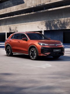 VOLKSWAGEN T-Roc 1.5 eTSI ACT 150 CV DSG R-Line 0