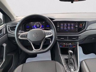VOLKSWAGEN Polo 1.0 TSI DSG Life 9