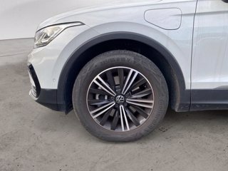 VOLKSWAGEN Tiguan 1.4 TSI eHYBRID DSG Elegance 8