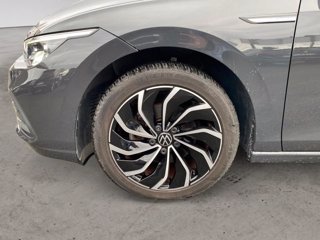 VOLKSWAGEN Golf Variant 1.5 TGI DSG Style 8