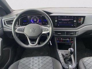 VOLKSWAGEN Polo 1.0 tsi r-line 95cv 9