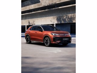 VOLKSWAGEN T-Roc 1.5 eTSI ACT 150 CV DSG R-Line 0