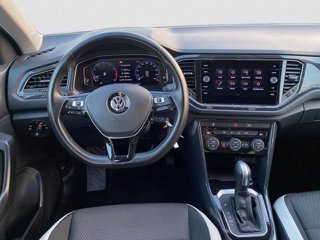 VOLKSWAGEN T-roc 1.5 tsi advanced dsg 9
