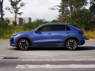 VOLKSWAGEN T-Roc 1.5 eTSI ACT 150 CV DSG R-Line 1
