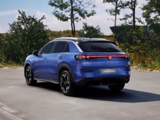 VOLKSWAGEN T-Roc 1.5 eTSI ACT 150 CV DSG R-Line 2
