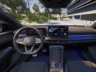 VOLKSWAGEN T-Roc 1.5 eTSI ACT 150 CV DSG R-Line 5