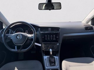 VOLKSWAGEN Golf 1.5 TGI Business BMT DSG 9