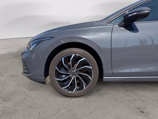 VOLKSWAGEN Golf 1.5 etsi evo life 130cv dsg 8