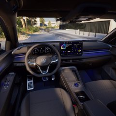 VOLKSWAGEN T-Roc 1.5 eTSI ACT 150 CV DSG R-Line 3