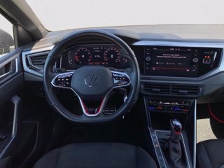 VOLKSWAGEN Polo 2.0 tsi gti dsg 9