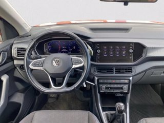 VOLKSWAGEN T-Cross 1.0 TSI Advanced BMT 9