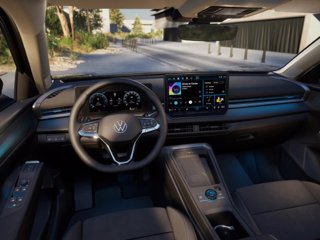VOLKSWAGEN T-Roc 1.5 eTSI ACT DSG Style 3
