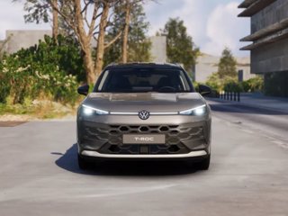 VOLKSWAGEN T-Roc 1.5 eTSI ACT DSG Style 4
