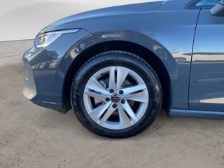 VOLKSWAGEN Golf 2.0 tdi life 115cv 8