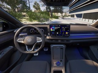 VOLKSWAGEN T-Roc 1.5 eTSI ACT 150 CV DSG R-Line 5