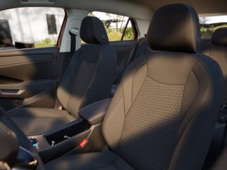 VOLKSWAGEN T-Roc 1.5 eTSI ACT DSG Life 4