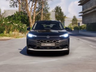 VOLKSWAGEN T-Roc 1.5 eTSI ACT DSG Life 4