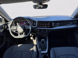 AUDI A1 sportback 25 1.0 tfsi s line edition my20 9