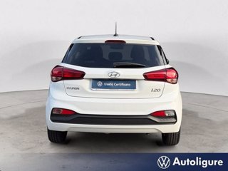 HYUNDAI I20 5p 1.2 mpi connectline 75cv 8