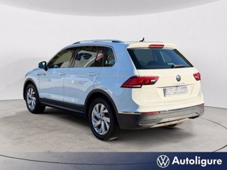 VOLKSWAGEN Tiguan 2.0 tdi life 150cv dsg 2