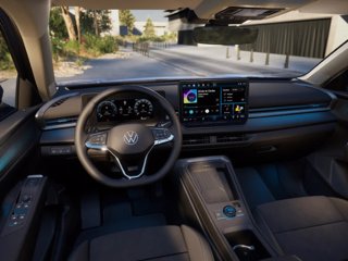 VOLKSWAGEN T-Roc 1.5 eTSI ACT DSG Style 3
