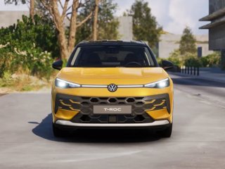 VOLKSWAGEN T-Roc 1.5 eTSI ACT DSG Style 4