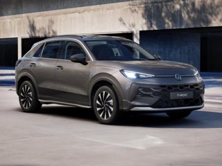 VOLKSWAGEN T-Roc 1.5 eTSI ACT 150 CV DSG Life 0