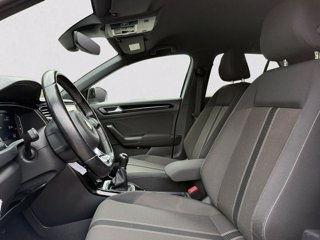 VOLKSWAGEN T-Roc 1.0 TSI Style BlueMotion Technology 9