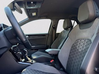 VOLKSWAGEN T-Roc 1.5 TSI ACT R-Line 8