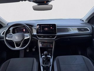 VOLKSWAGEN T-Roc 1.0 TSI Style 9