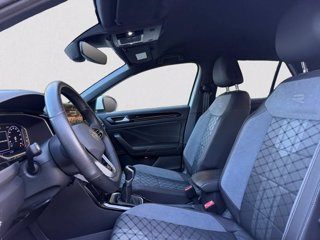 VOLKSWAGEN T-roc 1.0 tsi r-line 110cv 8