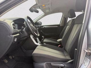 VOLKSWAGEN T-Roc 1.0 TSI Life 8