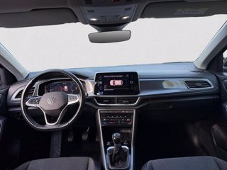 VOLKSWAGEN T-Roc 1.0 TSI Style 8