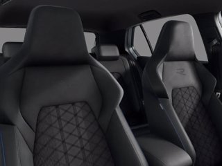 VOLKSWAGEN Golf 1.5 TSI Hybrid R-Line Plus 6