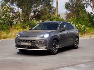 VOLKSWAGEN T-Roc 1.5 TSI Hybrid R-Line 0