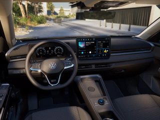 VOLKSWAGEN T-Roc 1.5 TSI Hybrid R-Line 5