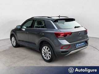 VOLKSWAGEN T-Roc 1.0 TSI Life 2