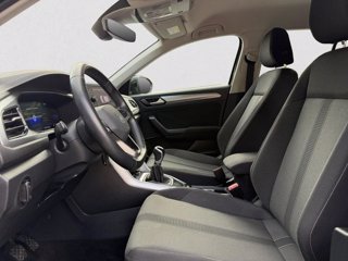 VOLKSWAGEN T-Roc 1.0 TSI Life 8