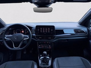 VOLKSWAGEN T-Roc 1.0 TSI Style 9